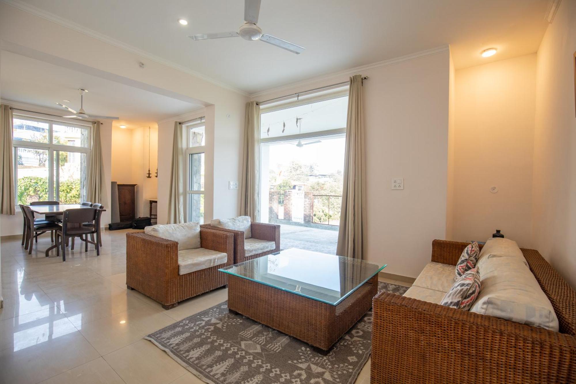 Lazy Fox Hideout - Panoramic View Cottage Dehradun Bagian luar foto