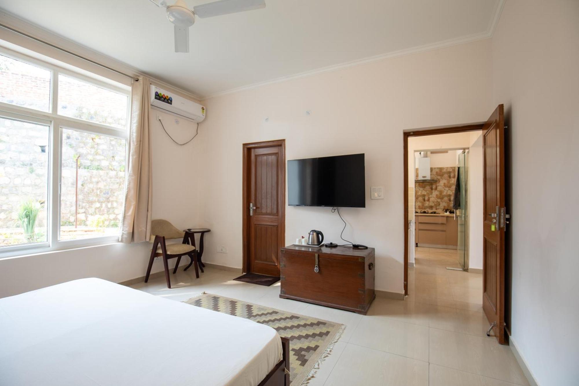 Lazy Fox Hideout - Panoramic View Cottage Dehradun Bagian luar foto