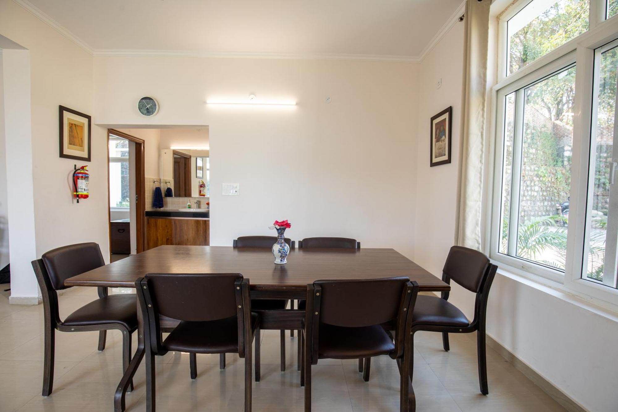 Lazy Fox Hideout - Panoramic View Cottage Dehradun Bagian luar foto